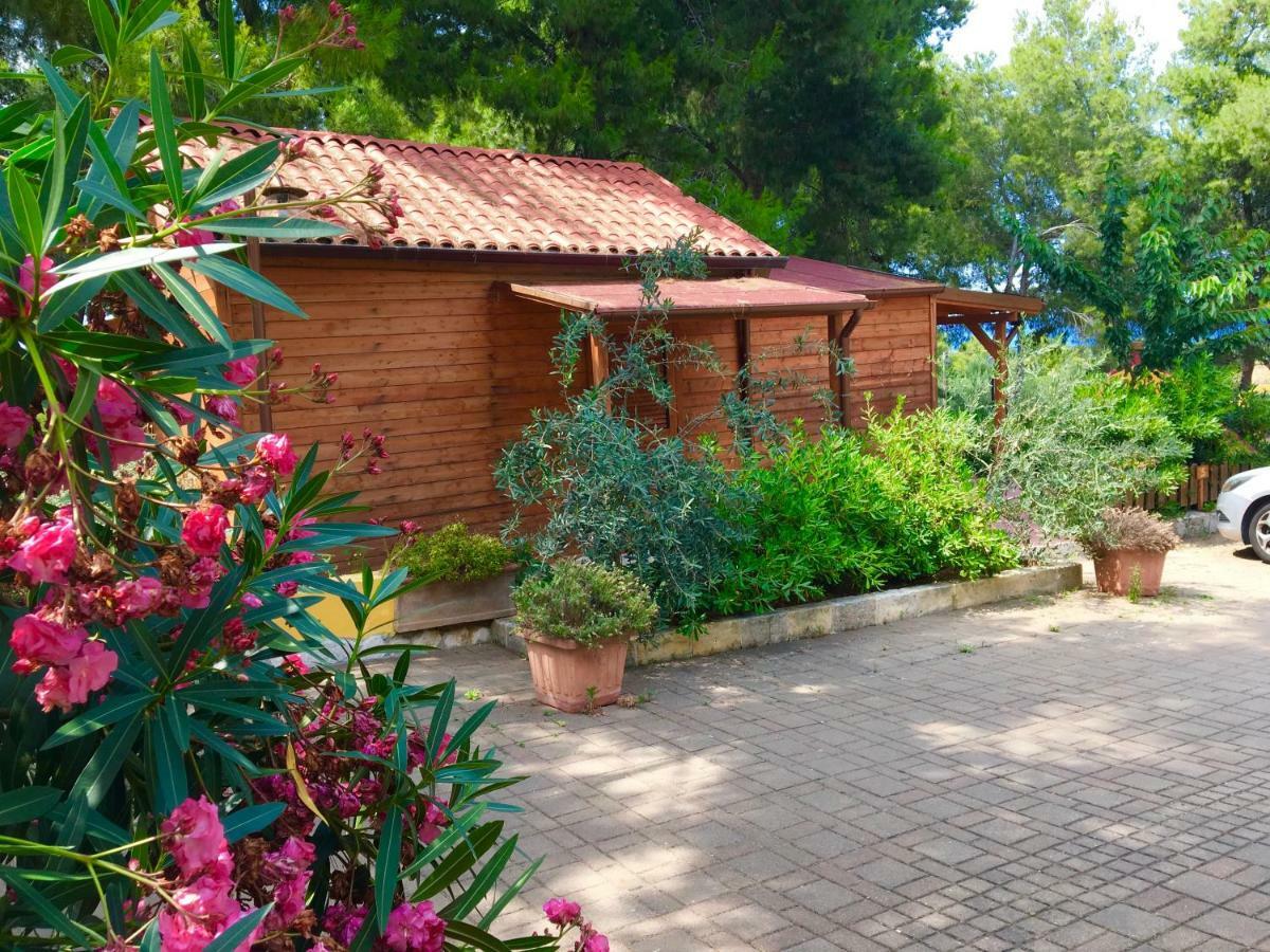 Chalet Monolocale Vieste Exterior photo